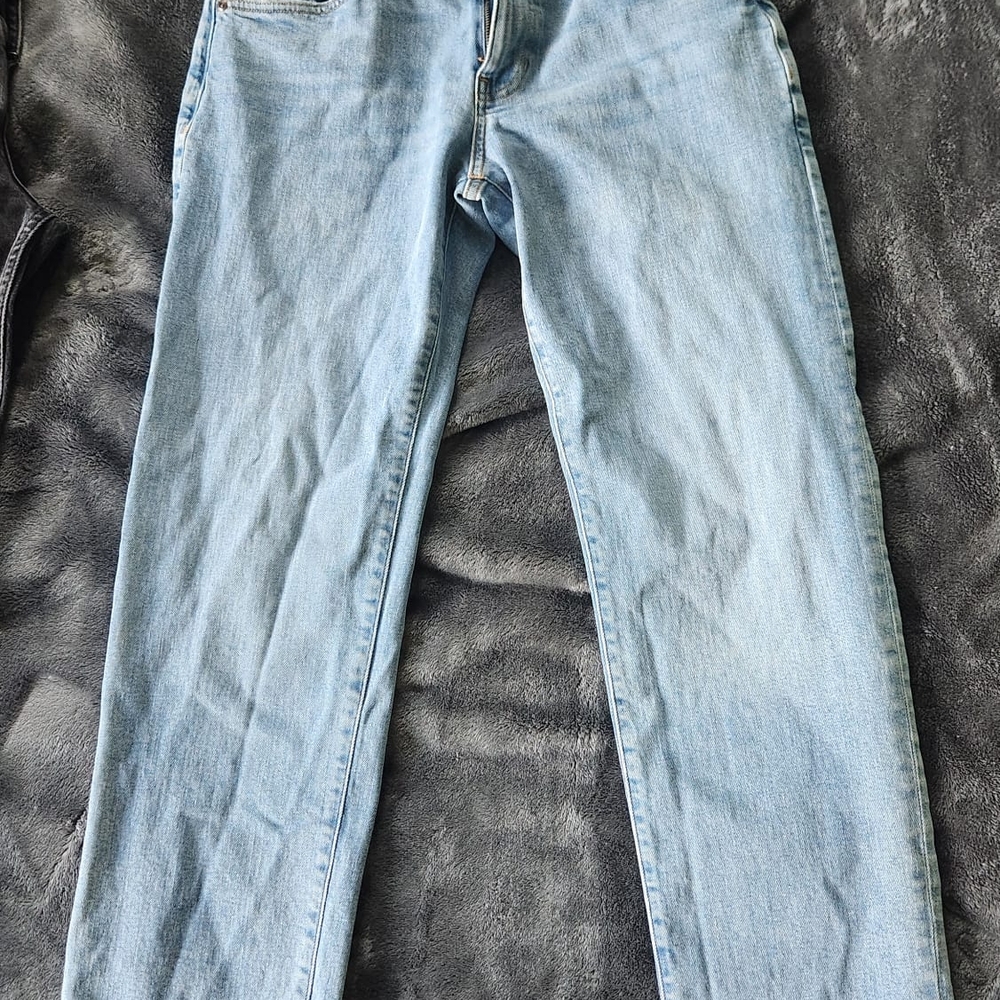 Men's Light Blue Jeans